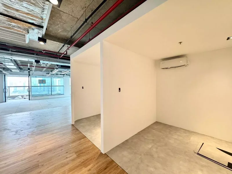 ALUGA-SE LAJE CORPORATIVA 620M2 ESTRUTURA COMPLETA 18 VAGAS ANDAR ALTO Rua Pascoal Pais São Paulo - 