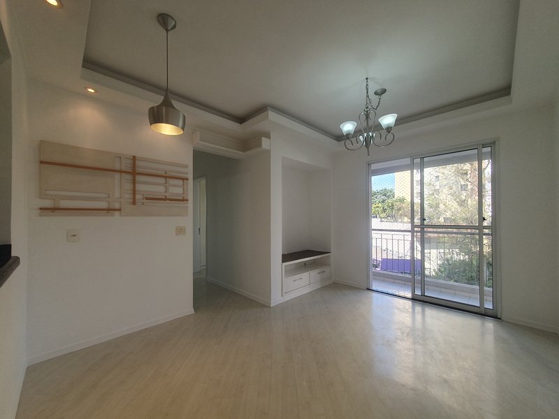 Apartamento no Morumbi com 61m² 2 dorm 1 suíte 1 vaga Rua Alexandre Benois São Paulo - 