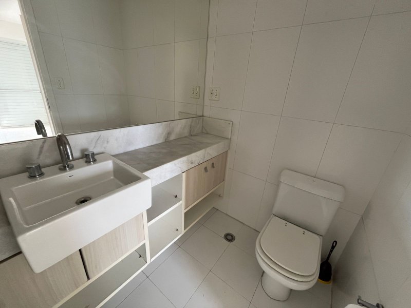 Apartamento 45m² em Moema 1 dorm 1 vaga Rua Juquis São Paulo - 