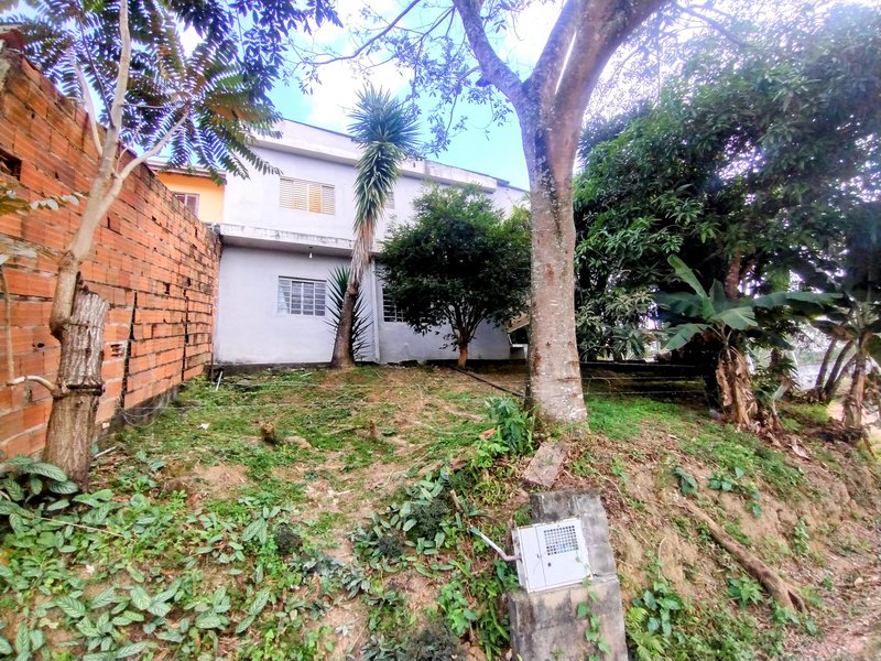 Sobrado à venda no Parque Alpina - Igaratá - 