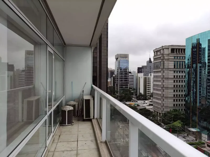 ALUGA-SE EXCELENTE SALA COMERCIAL 54M2 - 2 VAGAS - ESTRUTURA COMPLETA - VAMOS VISITAR!! Avenida Engenheiro Luiz Carlos Berrini São Paulo - 