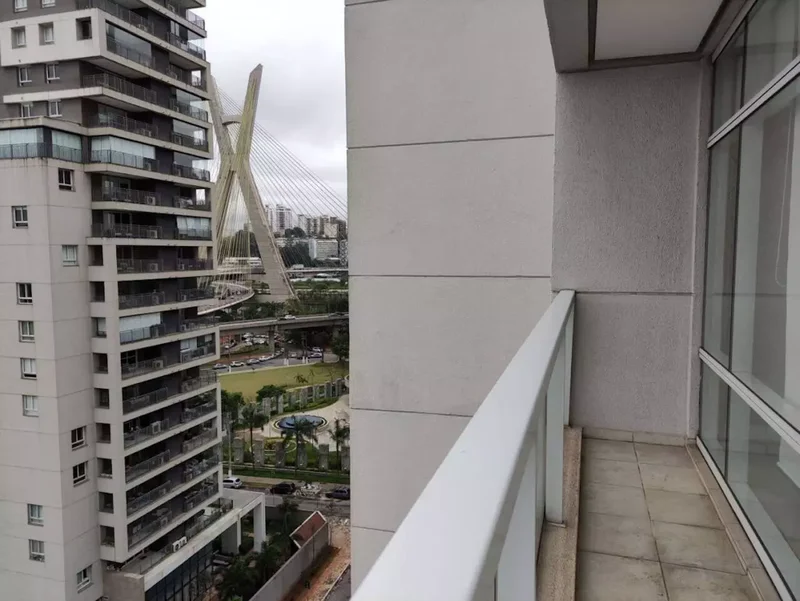 ALUGA-SE EXCELENTE SALA COMERCIAL 54M2 - 2 VAGAS - ESTRUTURA COMPLETA - VAMOS VISITAR!! Avenida Engenheiro Luiz Carlos Berrini São Paulo - 