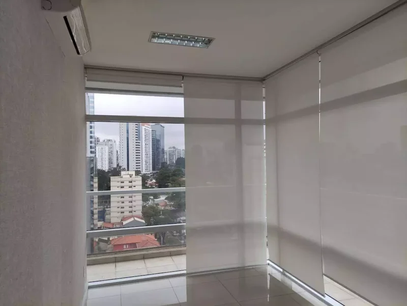 ALUGA-SE EXCELENTE SALA COMERCIAL 54M2 - 2 VAGAS - ESTRUTURA COMPLETA - VAMOS VISITAR!! Avenida Engenheiro Luiz Carlos Berrini São Paulo - 