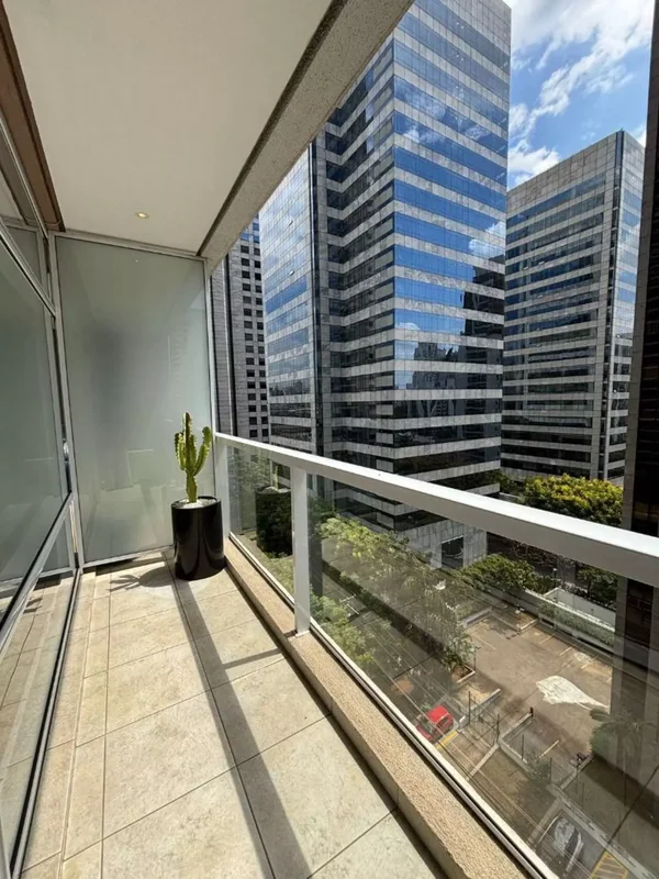 ALUGA-SE SALA COMERCIAL NA BERRINI - 42M2 - 1 VAGA Avenida Engenheiro Luiz Carlos Berrini São Paulo - 