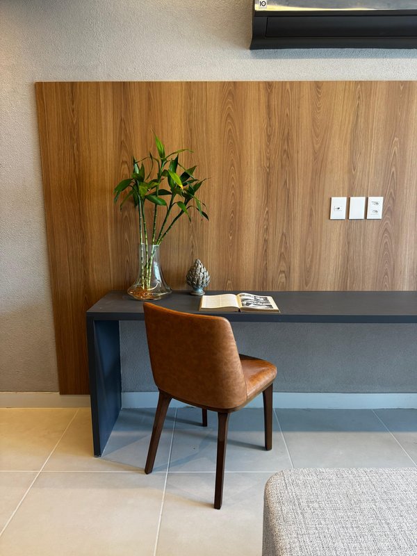 Studio e apartamentos de 01 e 02 quartos. 28,19m² a 48,12m². Nascente Rua Visconde de Jequitinhonha Recife - 