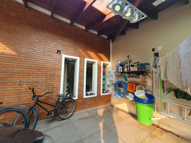🏡 Sobrado à Venda – Martin de Sá - Caraguatatuba - 