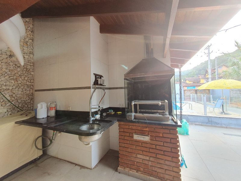 🏡 Sobrado à Venda – Martin de Sá - Caraguatatuba - 