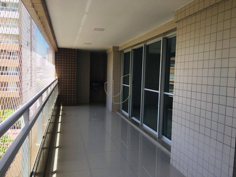 Apartamento com 3 Suítes no Grand Club Vila Ema Rua Francisco Ricci São José dos Campos - 