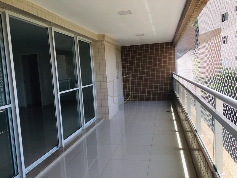 Apartamento com 3 Suítes no Grand Club Vila Ema Rua Francisco Ricci São José dos Campos - 