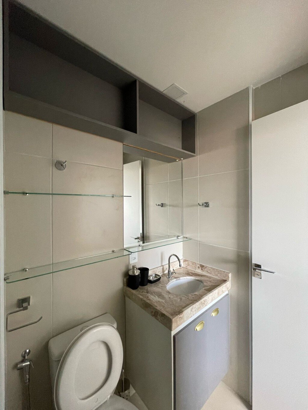 Apartamento para alugar com 1 quarto, 120m² - Foto 8