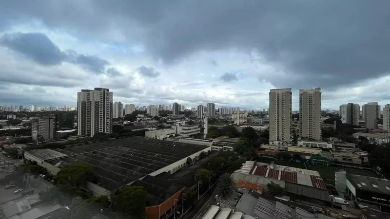 ALUGA-SE CONJUNTO COMERCIAL 114M2 - 2 VAGAS - ANDAR ALTO Avenida das Nações Unidas São Paulo - 