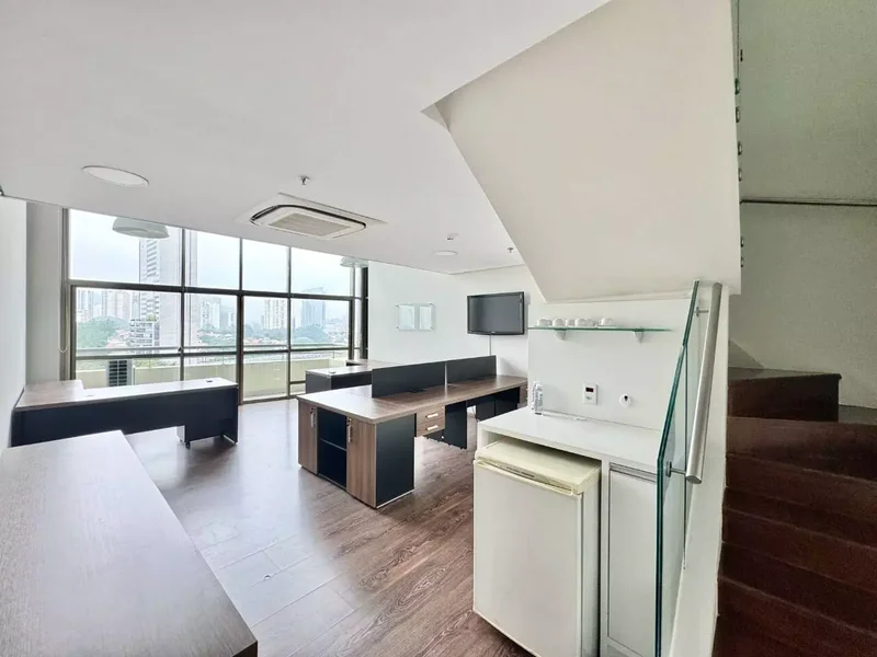 ALUGA-SE CONJUNTO COMERCIAL 66M2 - EXCELENTE LOCALIZAÇÃO NO BROOKLIN Rua Pitu São Paulo - 