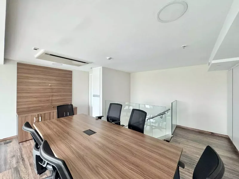 ALUGA-SE CONJUNTO COMERCIAL 66M2 - EXCELENTE LOCALIZAÇÃO NO BROOKLIN Rua Pitu São Paulo - 
