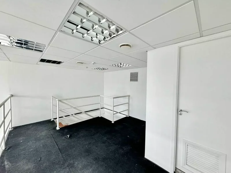 ALUGA-SE SALA COMERCIAL NA BERRINI - 60M2 - 2 VAGA Rua Pitu São Paulo - 