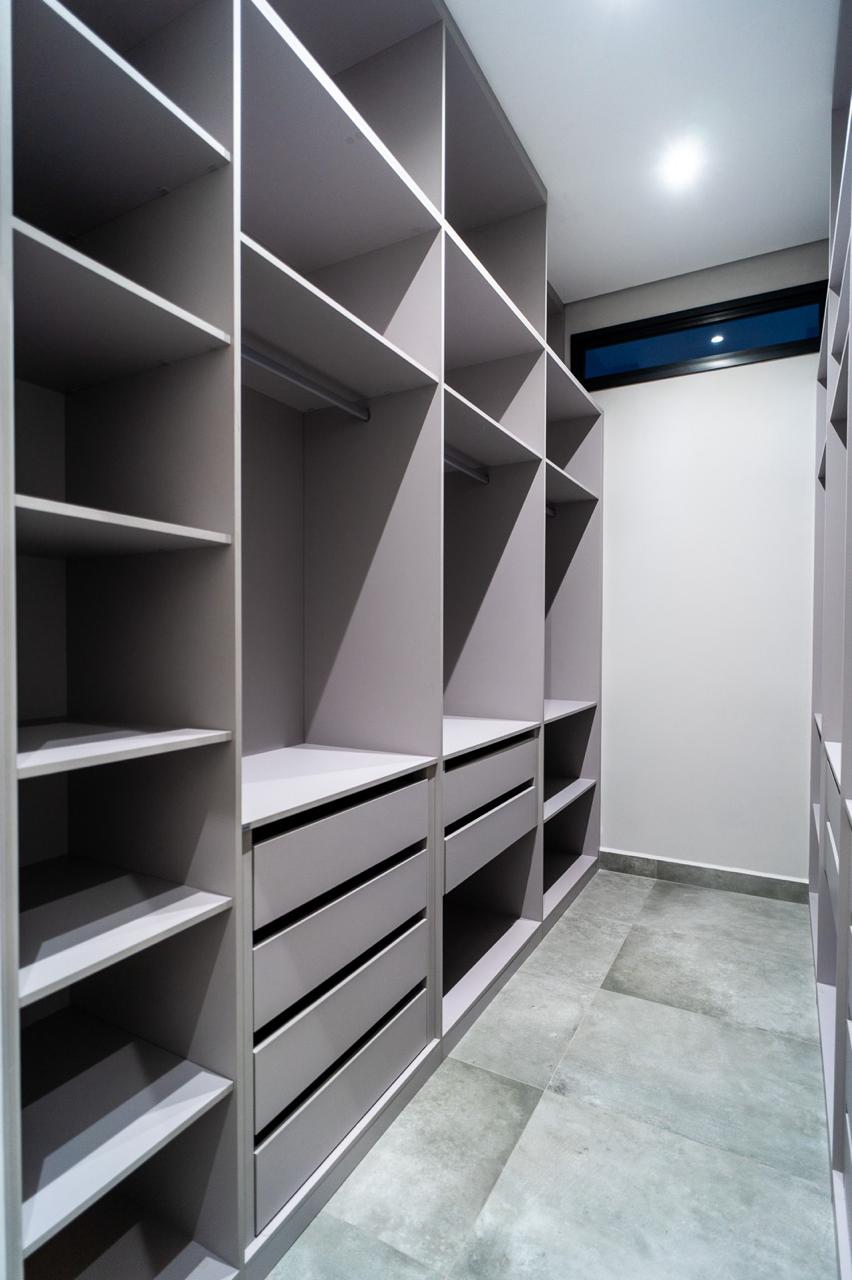 Casa com 3 dormit&oacute;rios &agrave; venda,212 m&sup2; - Condom&iacute;nio  Ch&aacute;cara Ondina - Sorocaba - SP Avenida Maria Hannickel Nascimento Sorocaba - 