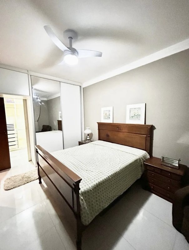 APARTAMENTO NA GRAÇA 4 QUARTOS SENDO 3 SUÍTES MASTER FINAMENTE DECORADO Avenida Euclydes da Cunha Salvador - 