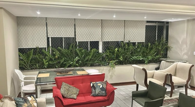 APARTAMENTO NA GRAÇA 4 QUARTOS SENDO 3 SUÍTES MASTER FINAMENTE DECORADO Avenida Euclydes da Cunha Salvador - 