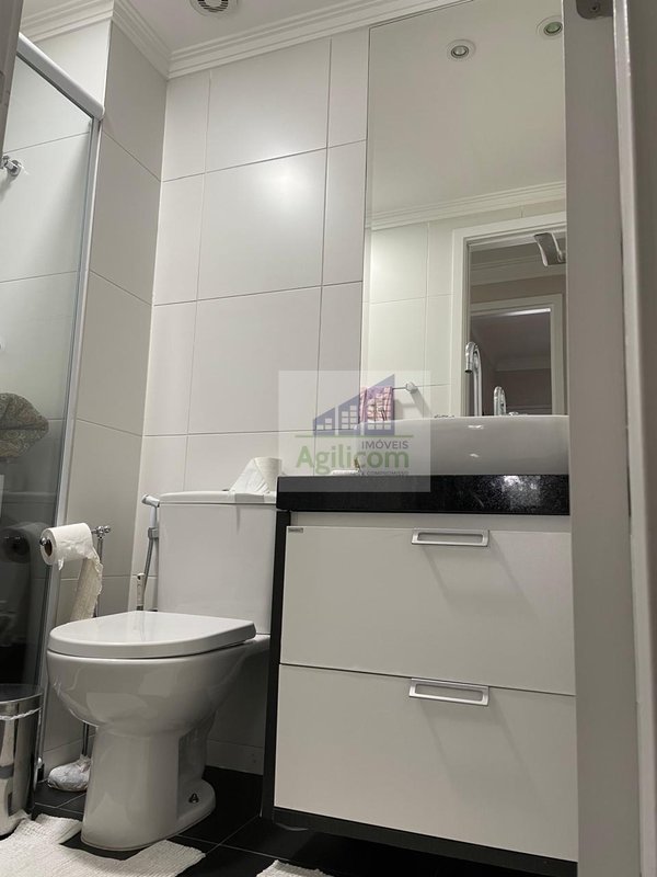APARTAMENTO MOBILIADO Á VENDA E PARA LOCAÇÃO EM CAMPO BELO COM 2 DORMITÓRIOS Rua Zacarias de Gois São Paulo - 