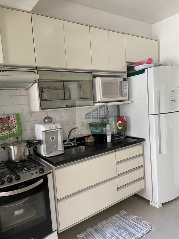 APARTAMENTO MOBILIADO Á VENDA E PARA LOCAÇÃO EM CAMPO BELO COM 2 DORMITÓRIOS Rua Zacarias de Gois São Paulo - 