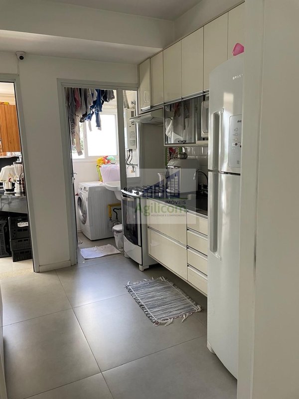 APARTAMENTO MOBILIADO Á VENDA E PARA LOCAÇÃO EM CAMPO BELO COM 2 DORMITÓRIOS Rua Zacarias de Gois São Paulo - 