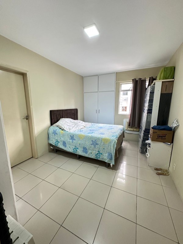 Apartamento à venda com 3 quartos sendo uma suíte, 150m² área útil por R$ 800.000,00 Rua Setúbal Recife - 
