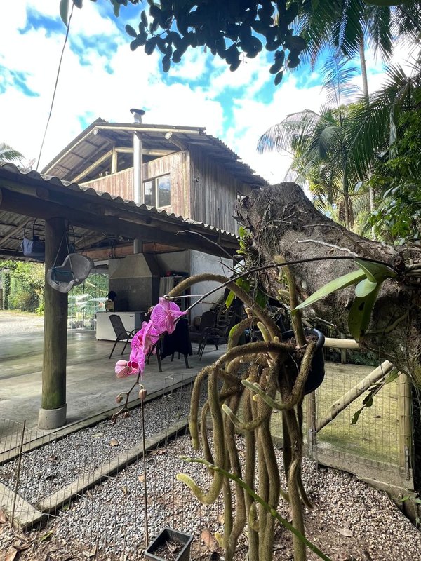 Sitio no Sertão do trombudo em Itapema SC rua Isidoro Luis Crispim Itapema - 
