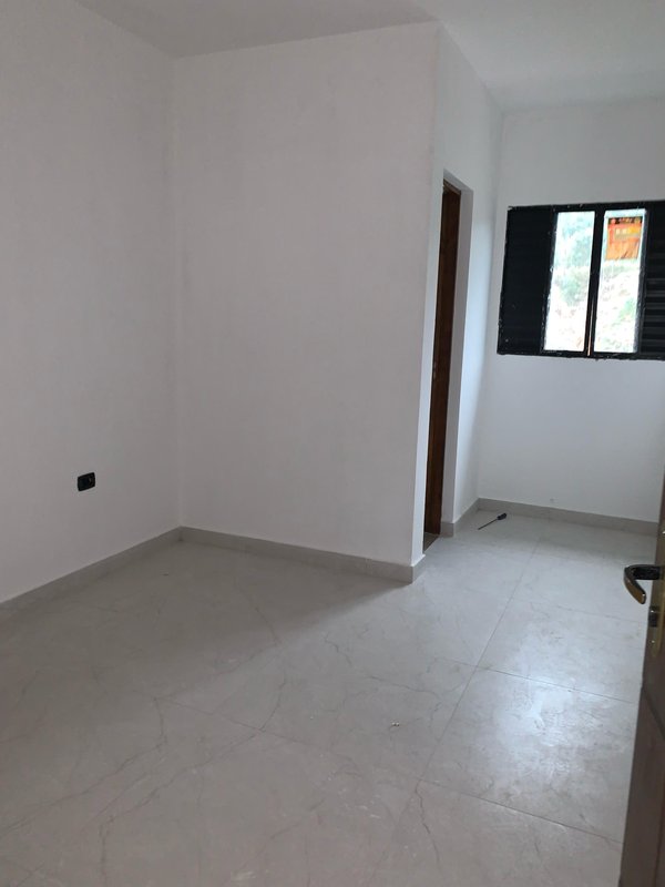LINDA CASA NO RESIDENCIAL SANTO ANTONIO - Franco da Rocha - 