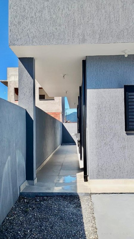 Imóvel novo na região que mais cresce em Caraguá, bairro Golfinho.  - Caraguatatuba - 