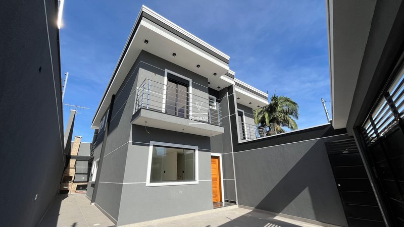 Sobrado 3 suítes + 2 vagas de garagem - São Paulo - 