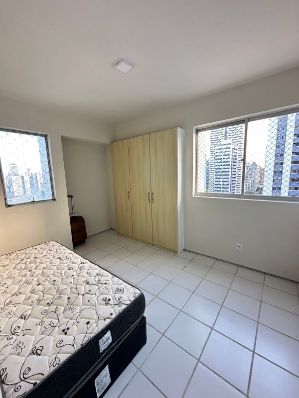 Apartamento à venda com 3 quartos sendo uma suíte, 98m² área útil por R$ 600.000,00 Rua Tenente Domingos de Brito Recife - 
