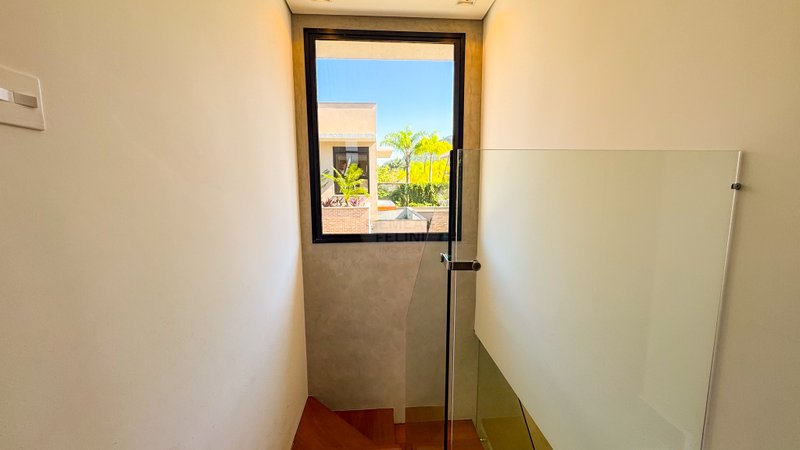 Casa Exclusiva em Condomínio na Praia de Juquehy - À VENDA - São Sebastião - 