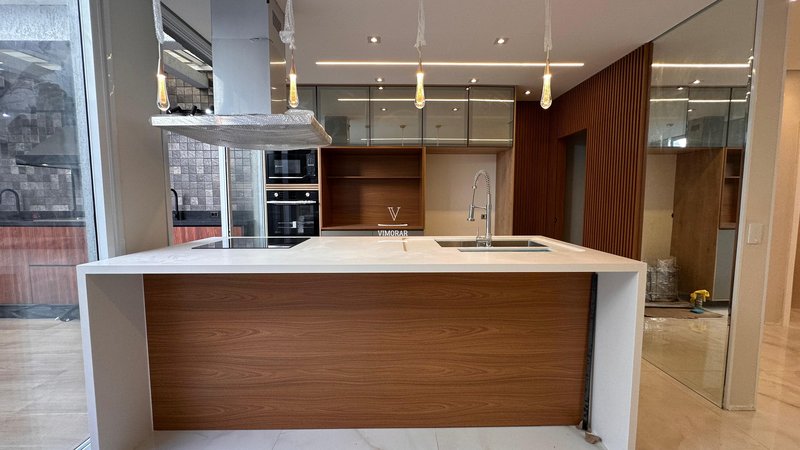Sobrado 3 suítes + área gourmet com churrasqueira - São Paulo - 