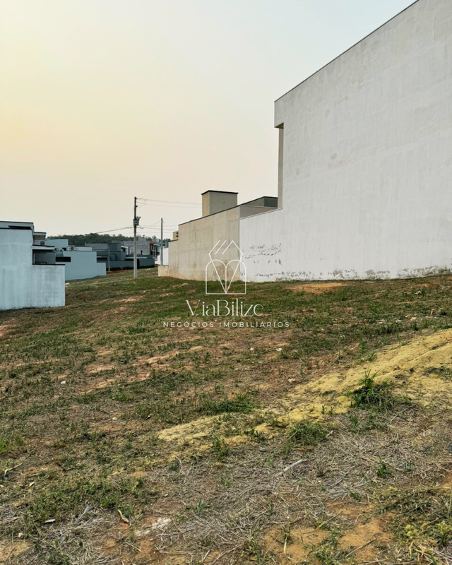 Terreno à venda no Condômino Residencial Santa Mônica III Rua Francisco Franco de Godoy Bueno Mogi Guaçu - 