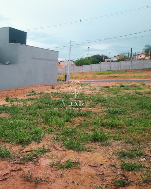 Terreno à venda no Condômino Residencial Mont Serrat Rua Ariovaldo Silveira Franco Mogi Mirim - 