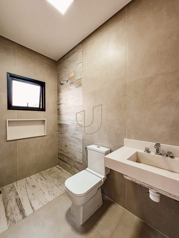 Casa com 3 Suítes no Crystal Park 2 - Jacareí - 