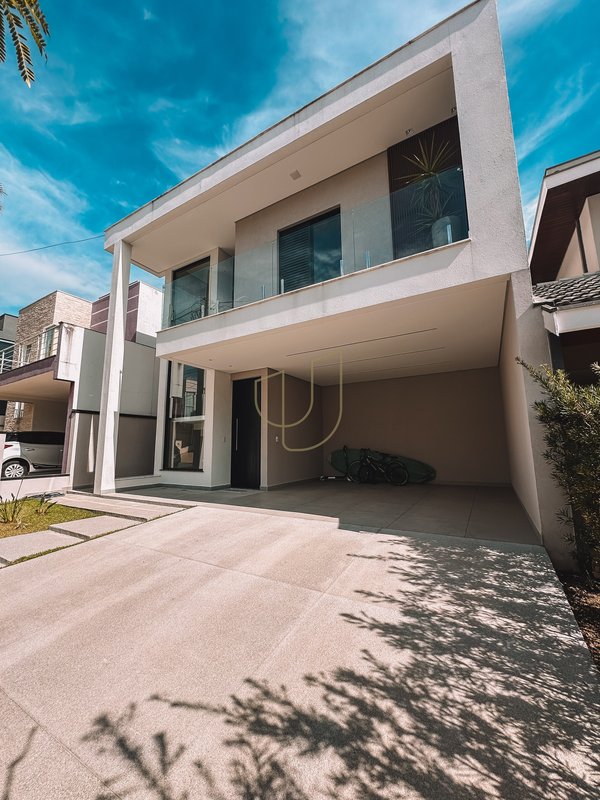 Casa com 3 Suítes no Crystal Park 2 - Jacareí - 