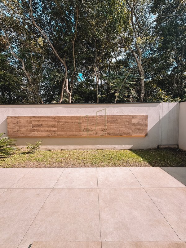 Casa com 3 Suítes no Crystal Park 2 - Jacareí - 