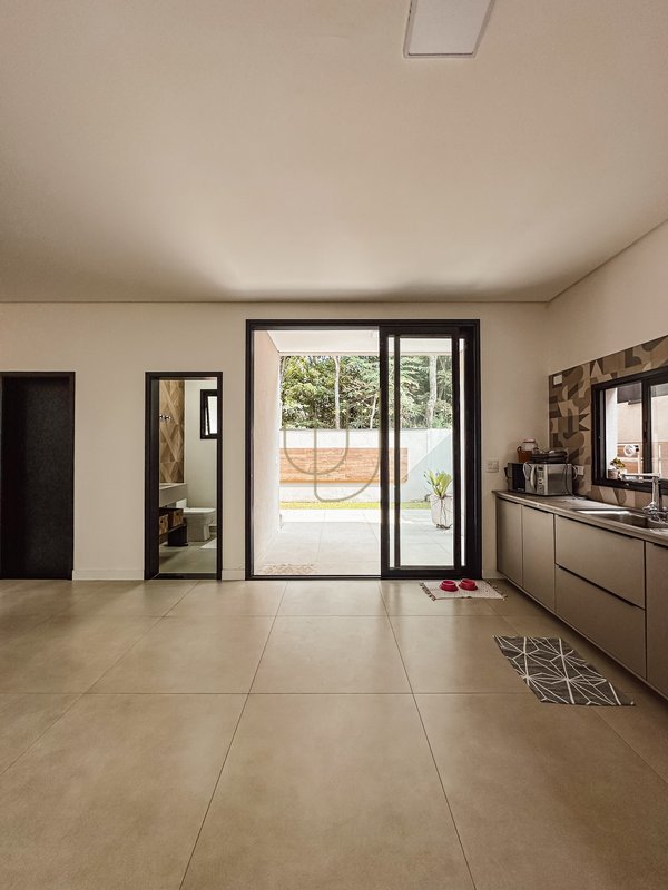 Casa com 3 Suítes no Crystal Park 2 - Jacareí - 
