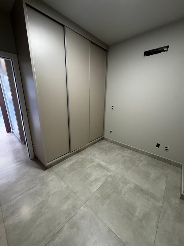 A VENDA BELISSIMO APTO SEMI MOBILIADO - 2 DORMS E 2 VAGAS Serafim Corrêa Andrade São José do Rio Preto - 