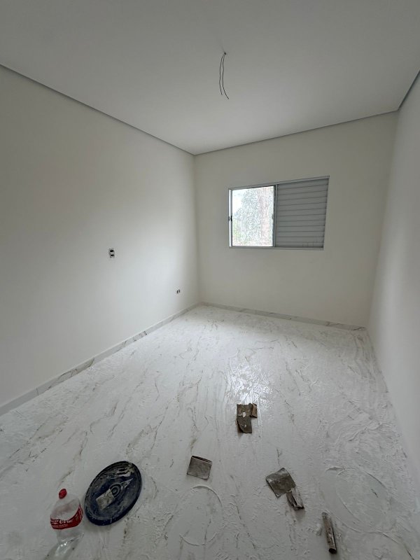CASA PRONTISSIMA NO RESIDENCIAL SANTO ANTONIO - Franco da Rocha - 