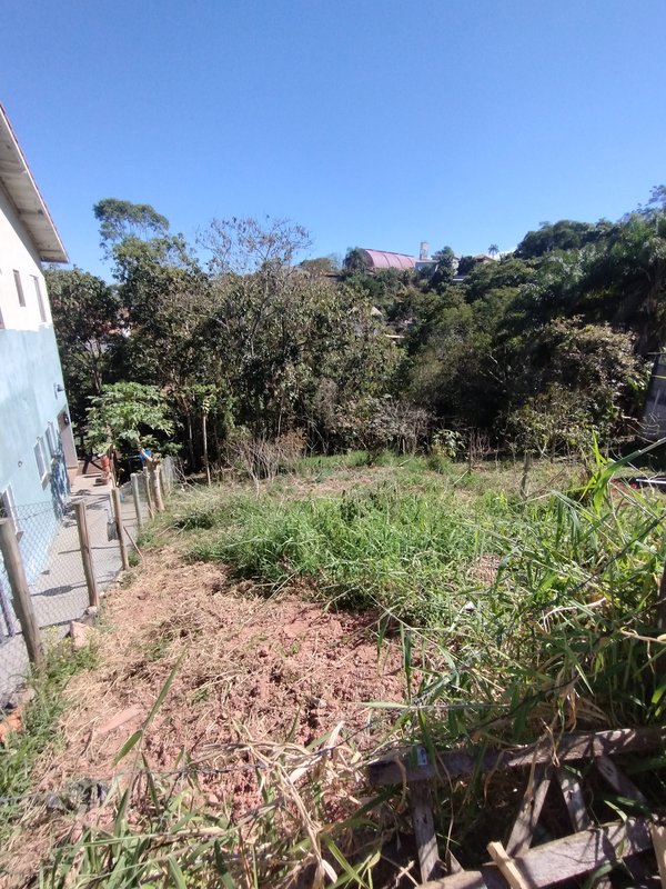 Ótimo terreno à venda no Jd Rosa Helena  Igaratá - 