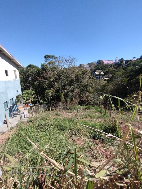 Ótimo terreno à venda no Jd Rosa Helena  Igaratá - 