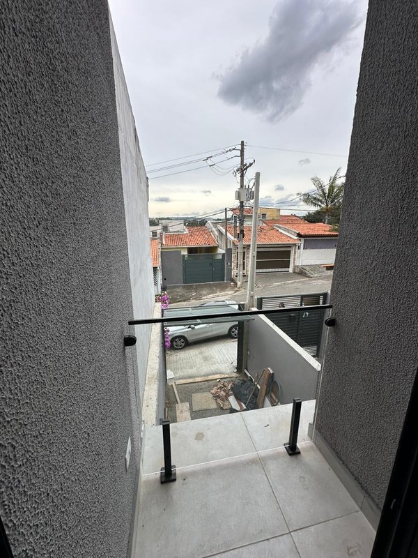 LINDA CASA NO SANTO ANTONIO - Franco da Rocha - 