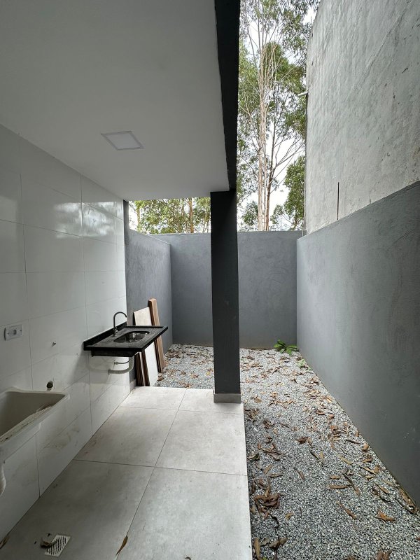 LINDA CASA NO SANTO ANTONIO - Franco da Rocha - 