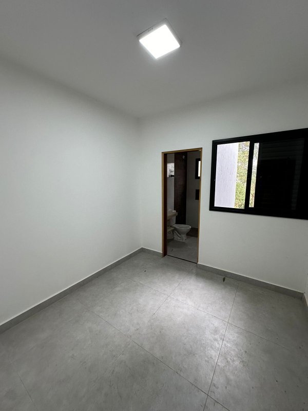LINDA CASA NO SANTO ANTONIO - Franco da Rocha - 