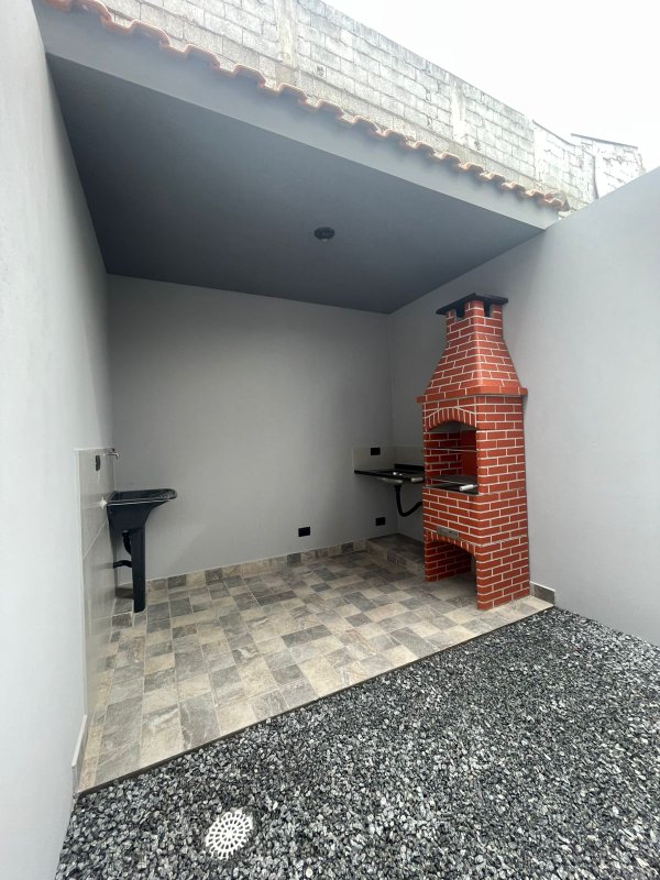 CASA LINDA NO RESIDENCIAL SANTO ANTONIO - Franco da Rocha - 