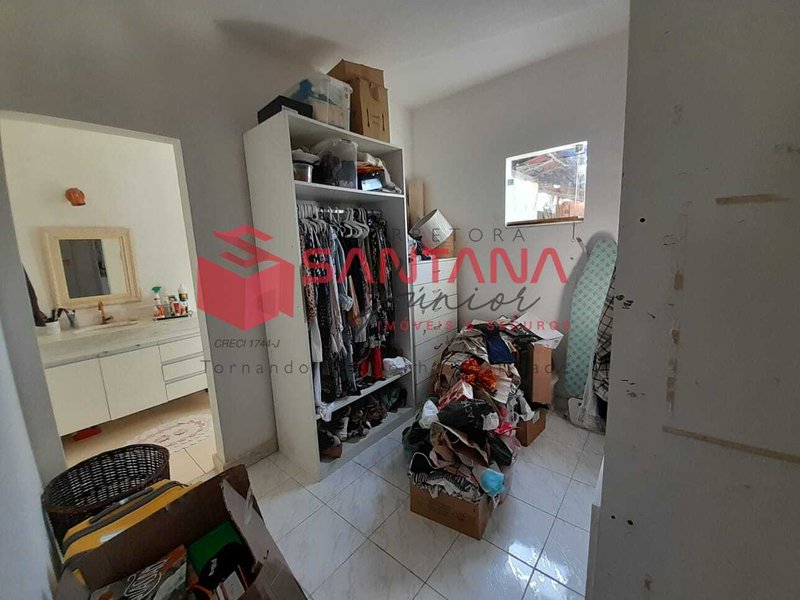 Casa térrea, com quintal para locação na Estrada do Coco Rua Mário Fontes Lauro de Freitas - 