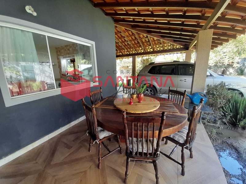 Casa térrea, com quintal para locação na Estrada do Coco Rua Mário Fontes Lauro de Freitas - 