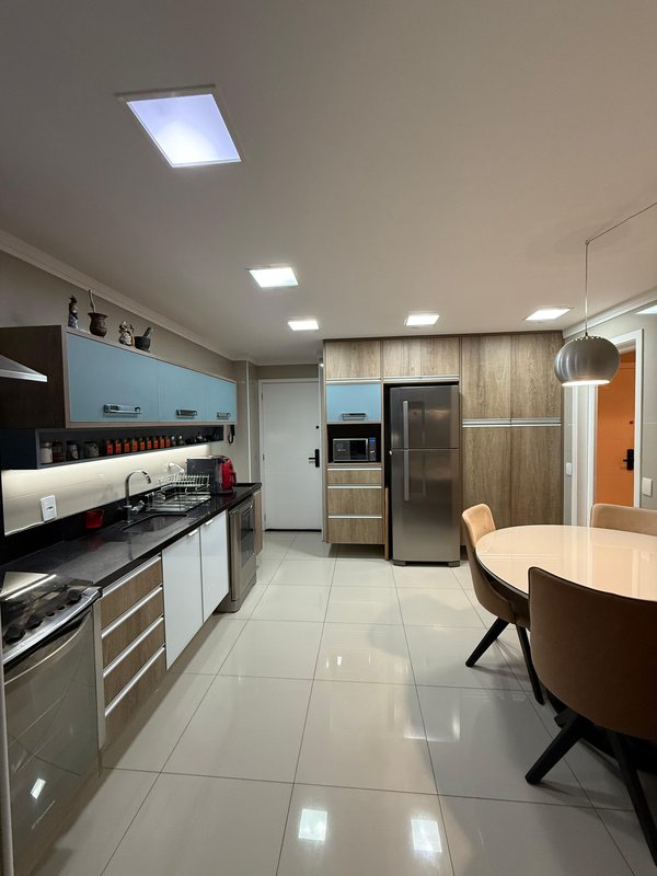 Exclusividade e Sofisticação no Pateo Catalunya - Apartamento de 146 m² em SCS Avenida Presidente Kennedy São Caetano do Sul - 