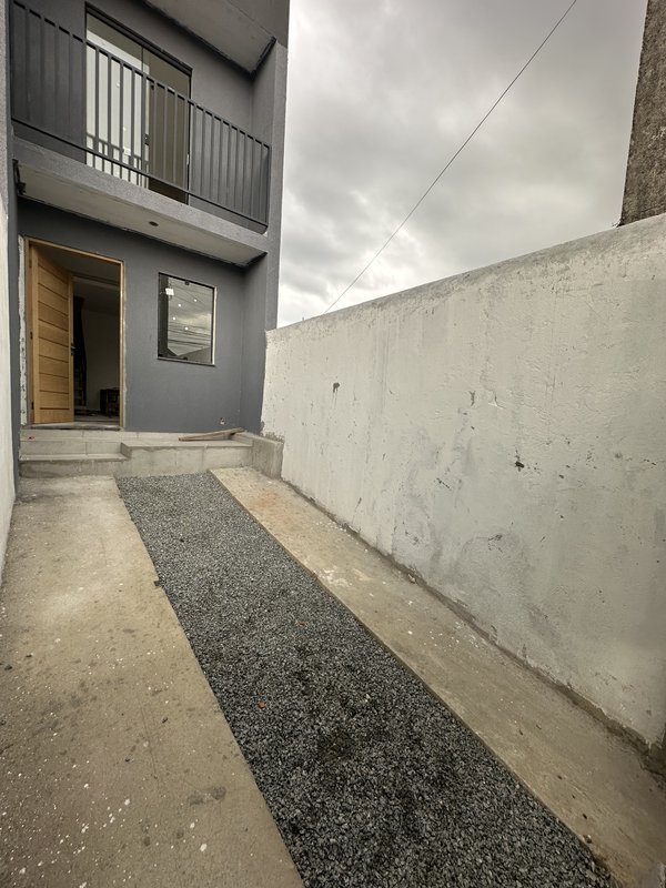 CASA - VILA ELIZA / FRANCO DA ROCHA - EM FINALIZAÇÃO DE OBRAS - Rua Adrião Exposto Franco da Rocha - 